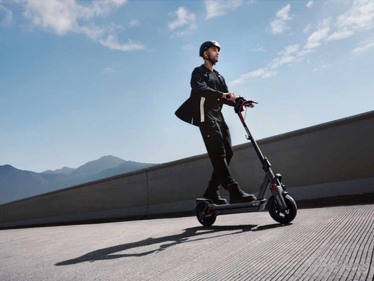 Elekticni Trotinet SEGWAY NINEBOT MAX G3 I