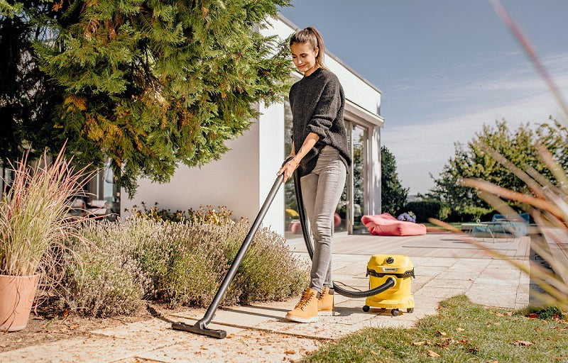 WD 2 PLUS (V-12-4-18) Usisivač za suvo i mokro usisavanje
