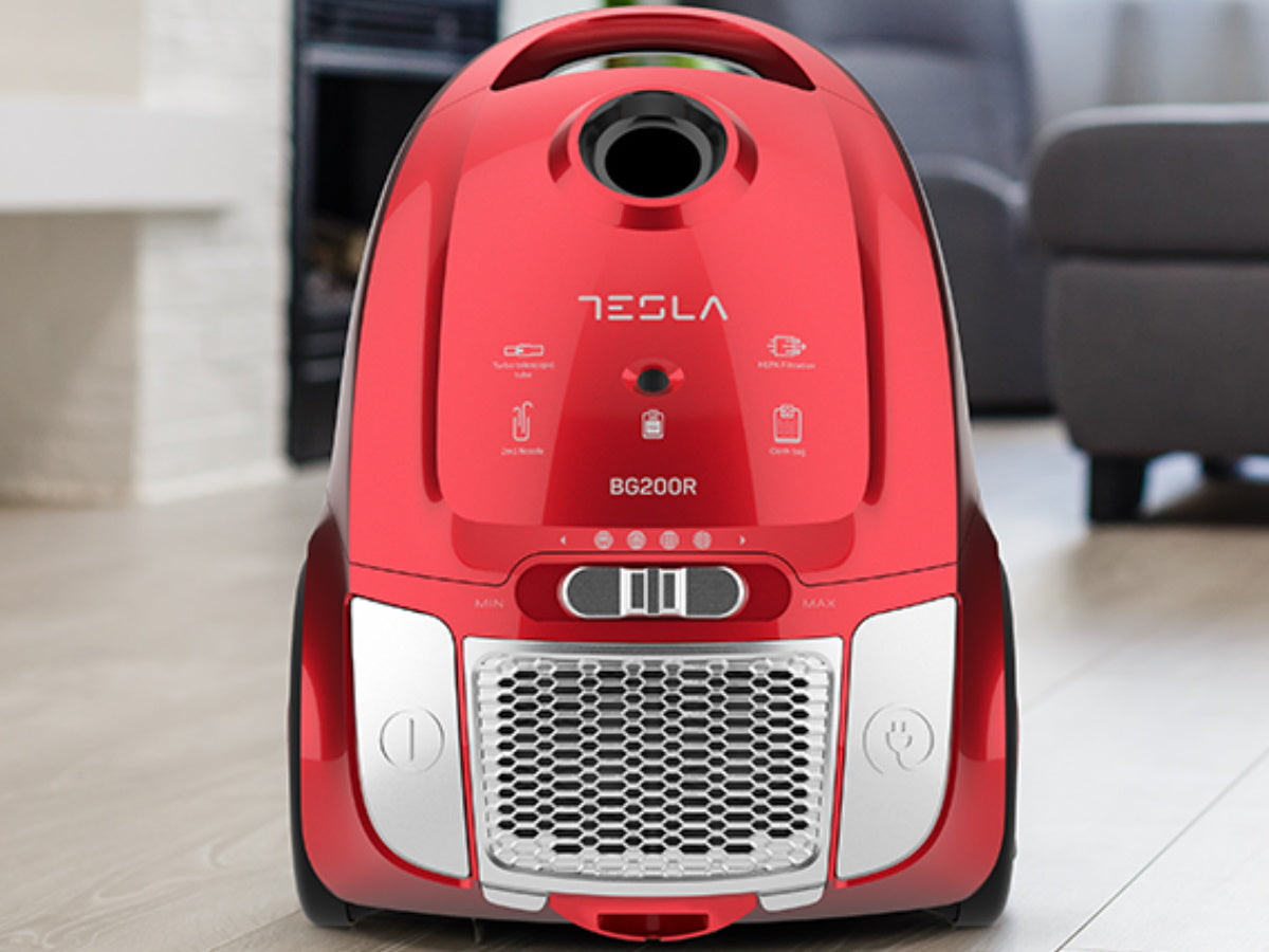 Usisivac TESLA BG200R 800W/sa kesom/2L/crvena
