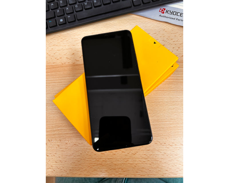 14 T RMX5078 Obsidian Black 8/256GB mobilni telefon outlet