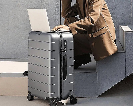 Luggage Classic 20 inča crni kofer BHR8602GL